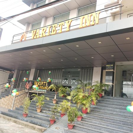 variety inn Patna  Exteriör bild