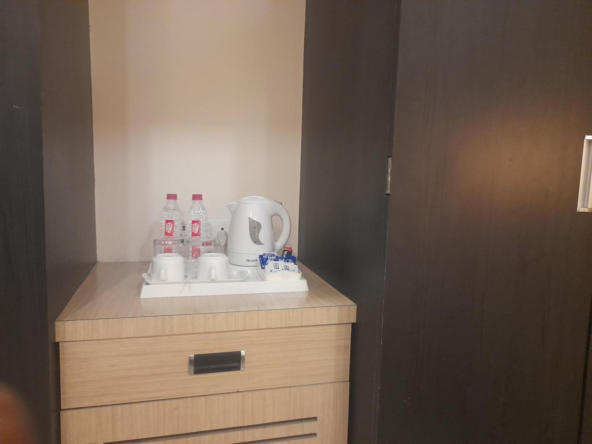 variety inn Patna  Exteriör bild