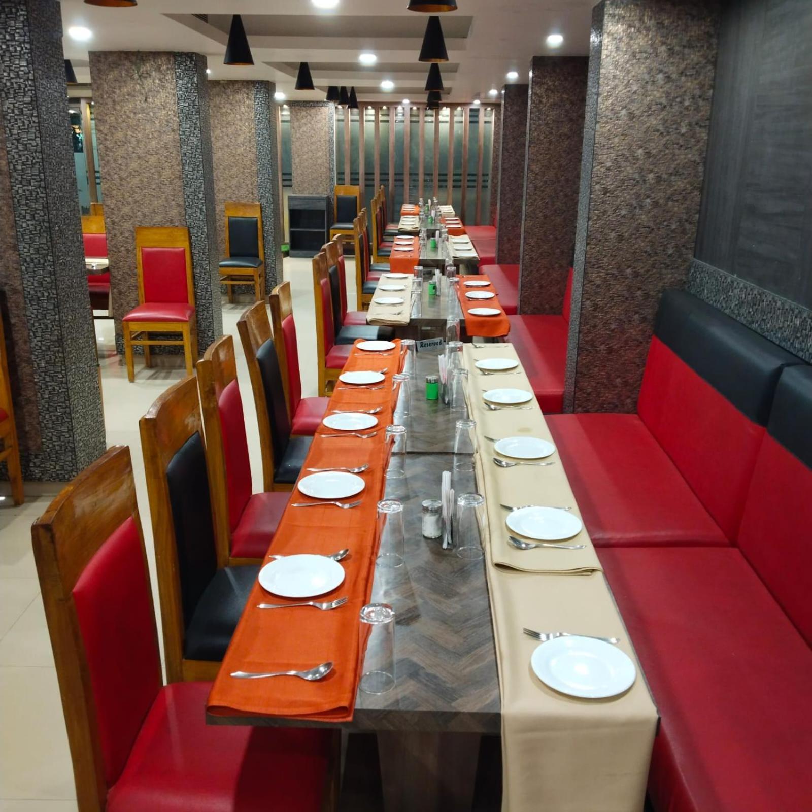 variety inn Patna  Exteriör bild
